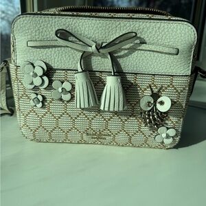 Kate Spade White and Tan Floral Shoulder Bag